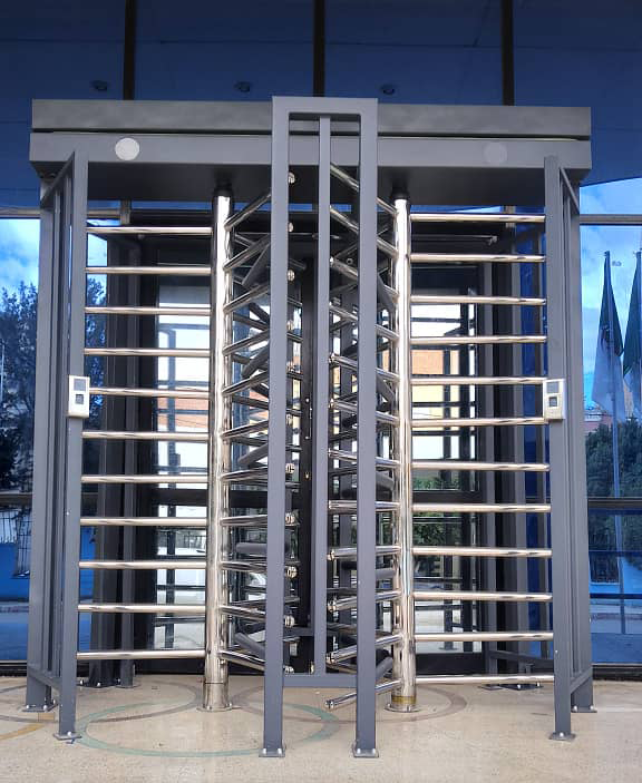 Tourniquet de chantier installé